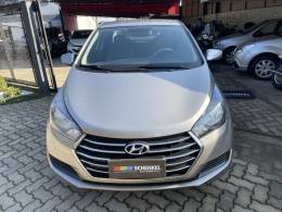 HYUNDAI - HB20S - 2017/2018 - Prata - R$ 63.900,00