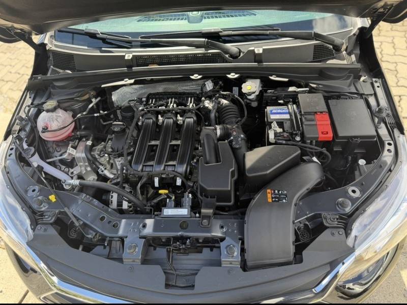 CHEVROLET - ONIX - 2024/2025 - Preta - R$ 86.500,00