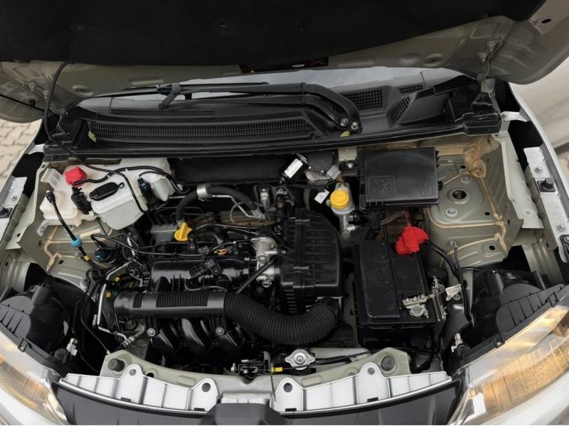 RENAULT - KWID - 2020/2021 - Prata - R$ 48.500,00