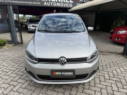 VOLKSWAGEN - FOX - 2014/2015 - Prata - R$ 48.000,00