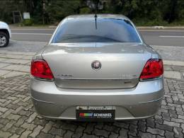 FIAT - LINEA - 2010/2011 - Bege - R$ 29.900,00