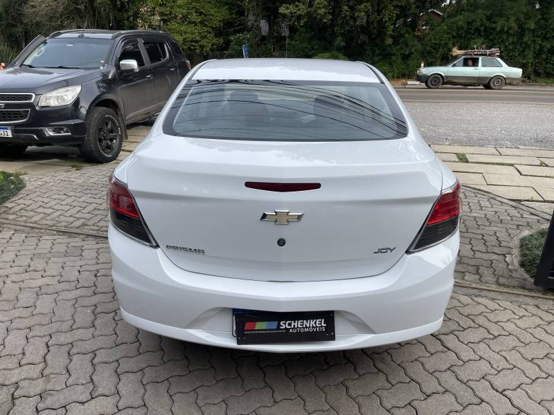 CHEVROLET - PRISMA - 2018/2019 - Branca - R$ 52.000,00