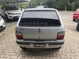 FIAT - UNO - 2011/2012 - Prata - R$ 24.000,00