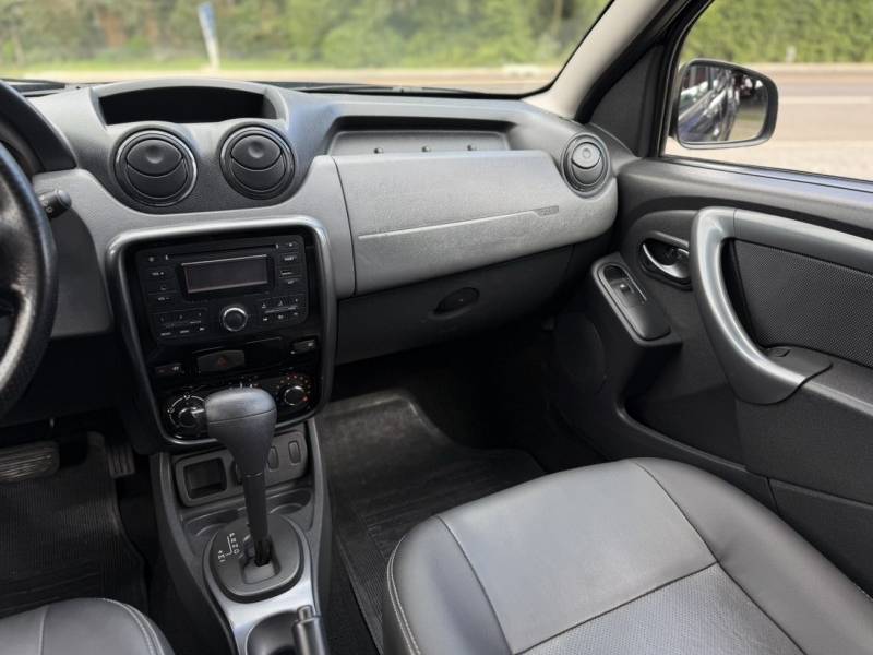 RENAULT - DUSTER - 2011/2012 - Azul - R$ 45.900,00