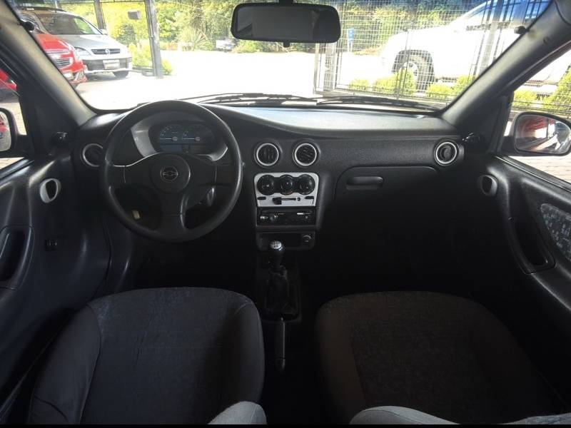 CHEVROLET - CELTA - 2004/2004 - Azul - R$ 16.800,00