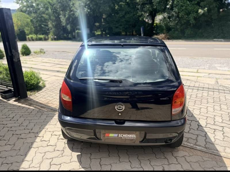 CHEVROLET - CELTA - 2004/2004 - Azul - R$ 16.800,00