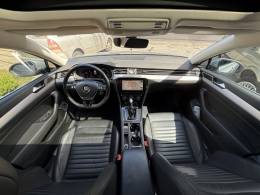 VOLKSWAGEN - PASSAT - 2018/2018 - Prata - R$ 136.000,00