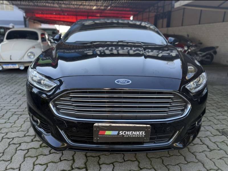FORD - FUSION - 2016/2016 - Preta - R$ 88.000,00