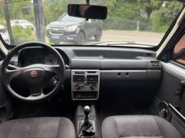 FIAT - UNO - 2011/2012 - Prata - R$ 24.000,00