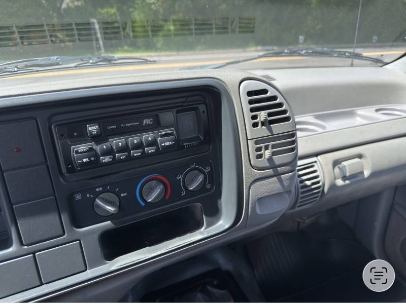 CHEVROLET - SILVERADO - 1998/1998 - Prata - R$ 66.000,00