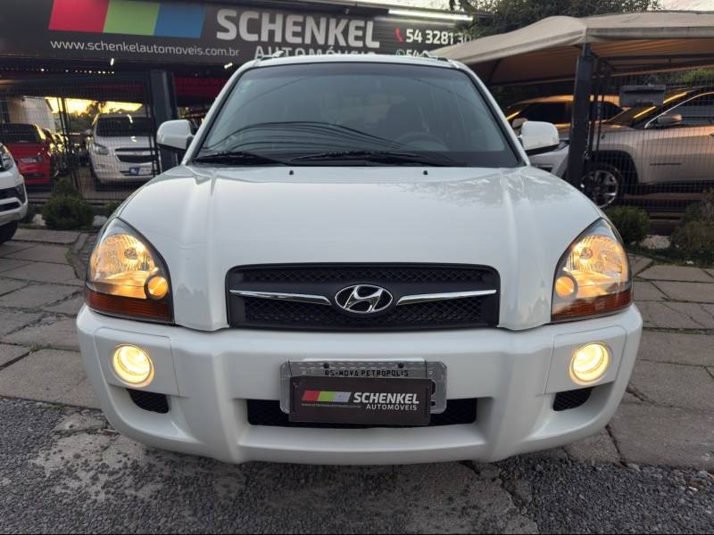 HYUNDAI - TUCSON - 2016/2017 - Branca - R$ 69.800,00