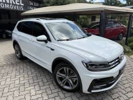 VOLKSWAGEN - TIGUAN - 2019/2019 - Branca - R$ 165.000,00