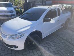 VOLKSWAGEN - SAVEIRO - 2012/2012 - Branca - R$ 45.000,00