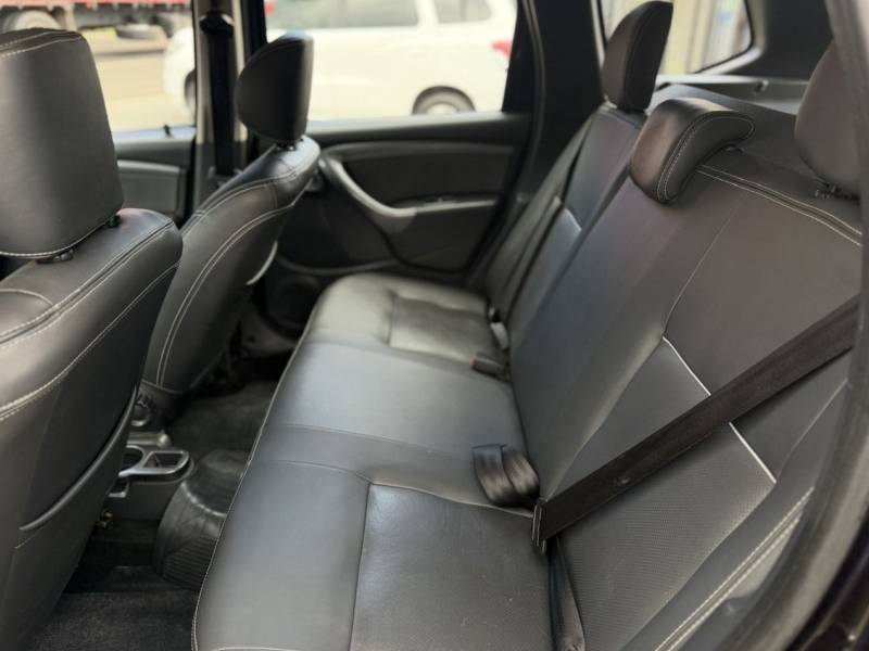 RENAULT - DUSTER - 2011/2012 - Azul - R$ 45.900,00