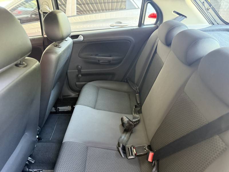 VOLKSWAGEN - GOL - 2019/2019 - Cinza - R$ 49.900,00