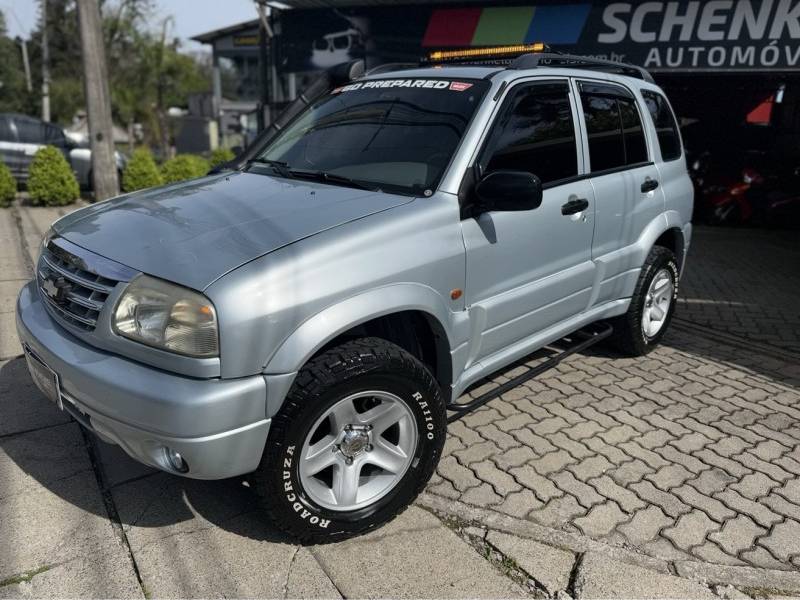 CHEVROLET - TRACKER - 2008/2009 - Prata - R$ 55.000,00