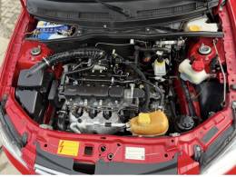 CHEVROLET - PRISMA - 2011/2012 - Vermelha - R$ 34.990,00