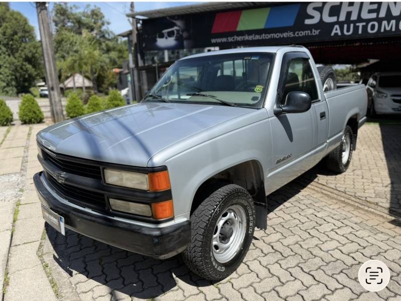 CHEVROLET - SILVERADO - 1998/1998 - Prata - R$ 66.000,00