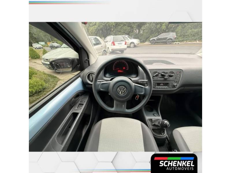 VOLKSWAGEN - UP - 2015/2016 - Prata - R$ 41.900,00