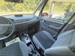 CHEVROLET - MERIVA - 2010/2011 - Verde - R$ 33.800,00