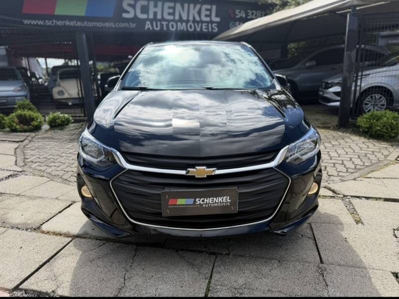 CHEVROLET - ONIX - 2024/2025 - Preta - R$ 86.500,00