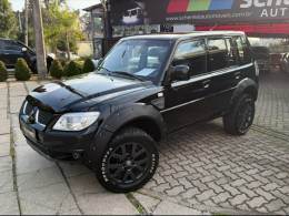 MITSUBISHI - PAJERO TR4 - 2013/2014 - Preta - R$ 61.000,00