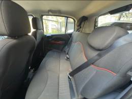 FIAT - UNO - 2012/2013 - Branca - R$ 43.900,00