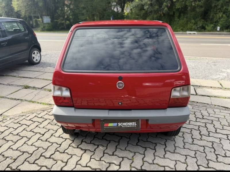 FIAT - UNO - 2009/2010 - Vermelha - R$ 23.000,00