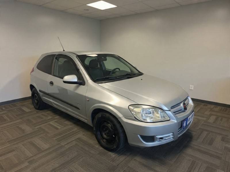 CHEVROLET - CELTA - 2009/2010 - Prata - R$ 23.900,00