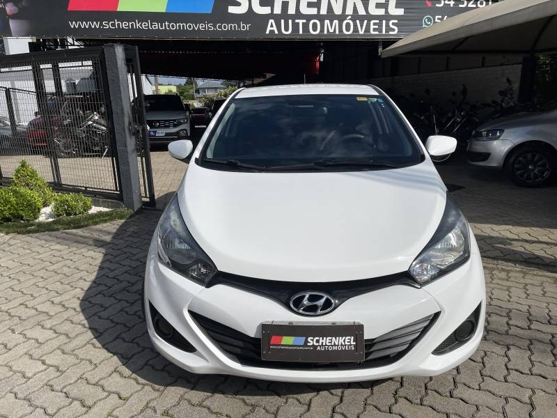 HYUNDAI - HB20 - 2014/2014 - Branca - R$ 48.500,00