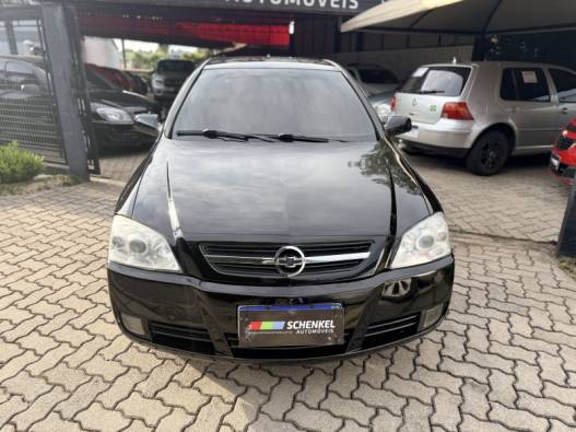 CHEVROLET - ASTRA - 2008/2009 - Preta - R$ 37.900,00