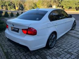BMW - 318I - 2011/2012 - Branca - R$ 66.000,00