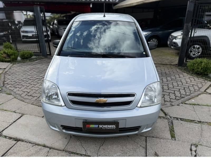 CHEVROLET - MERIVA - 2011/2012 - Prata - R$ 32.000,00