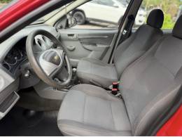 CHEVROLET - PRISMA - 2011/2012 - Vermelha - R$ 34.990,00