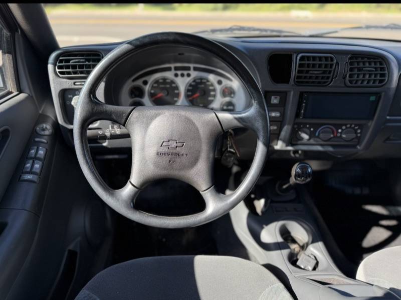 CHEVROLET - BLAZER - 2007/2008 - Prata - R$ 68.000,00