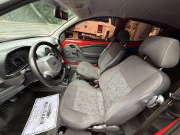 FORD - KA - 2008/2009 - Vermelha - R$ 21.900,00