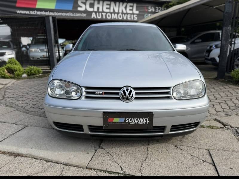 VOLKSWAGEN - GOLF - 2006/2006 - Prata - R$ 63.000,00