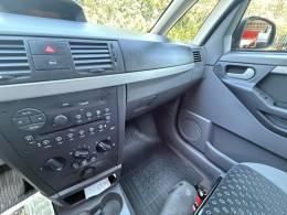 CHEVROLET - MERIVA - 2010/2011 - Verde - R$ 33.800,00