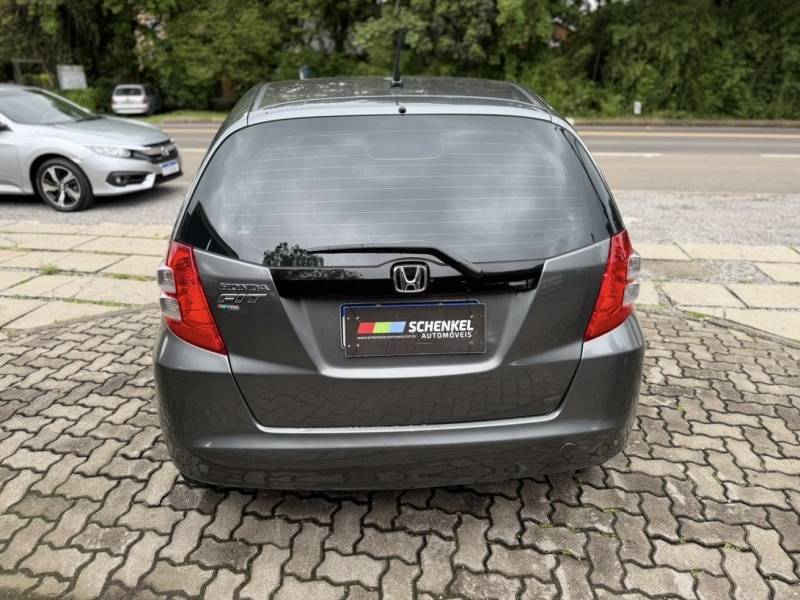 HONDA - FIT - 2011/2012 - Cinza - R$ 45.900,00