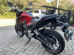 HONDA - CB 300F TWISTER - 2023/2023 - Vermelha - R$ 27.900,00