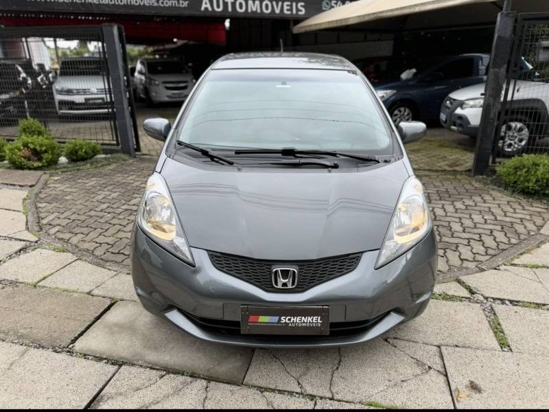 HONDA - FIT - 2011/2012 - Cinza - R$ 45.900,00