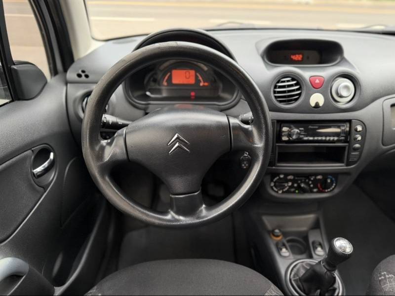 CITROËN - C3 - 2008/2008 - Prata - R$ 24.500,00