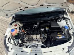 VOLKSWAGEN - SAVEIRO - 2012/2013 - Branca - R$ 46.900,00