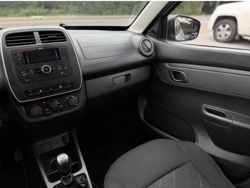 RENAULT - KWID - 2020/2021 - Prata - R$ 48.500,00