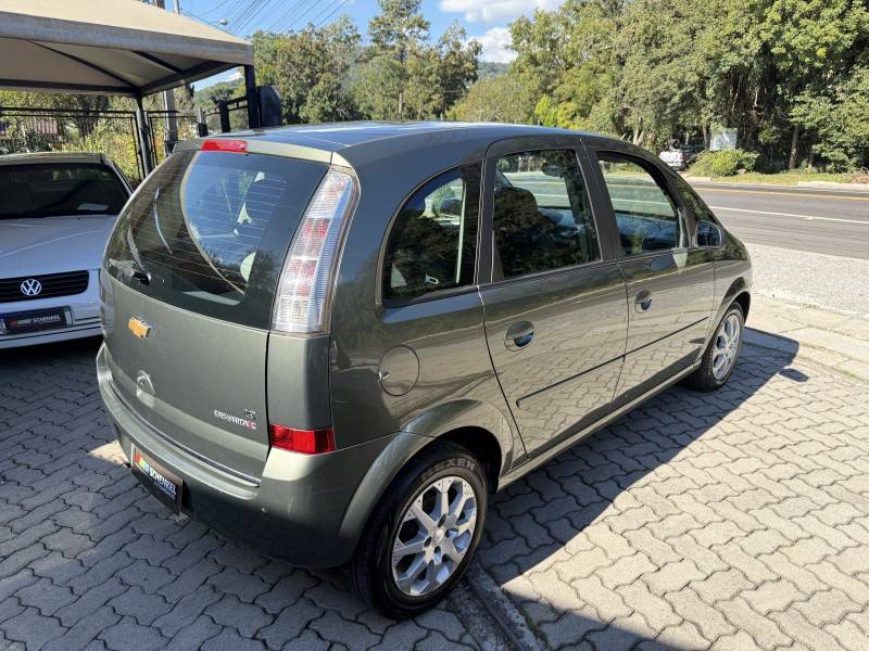 CHEVROLET - MERIVA - 2010/2011 - Verde - R$ 33.800,00