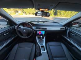 BMW - 318I - 2011/2012 - Branca - R$ 66.000,00