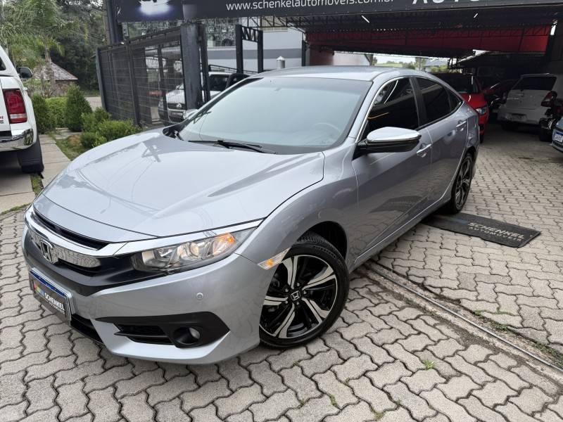 HONDA - CIVIC - 2018/2018 - Prata - R$ 113.000,00