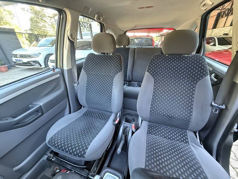 CHEVROLET - MERIVA - 2010/2011 - Verde - R$ 33.800,00