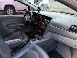 FIAT - LINEA - 2010/2011 - Bege - R$ 29.900,00