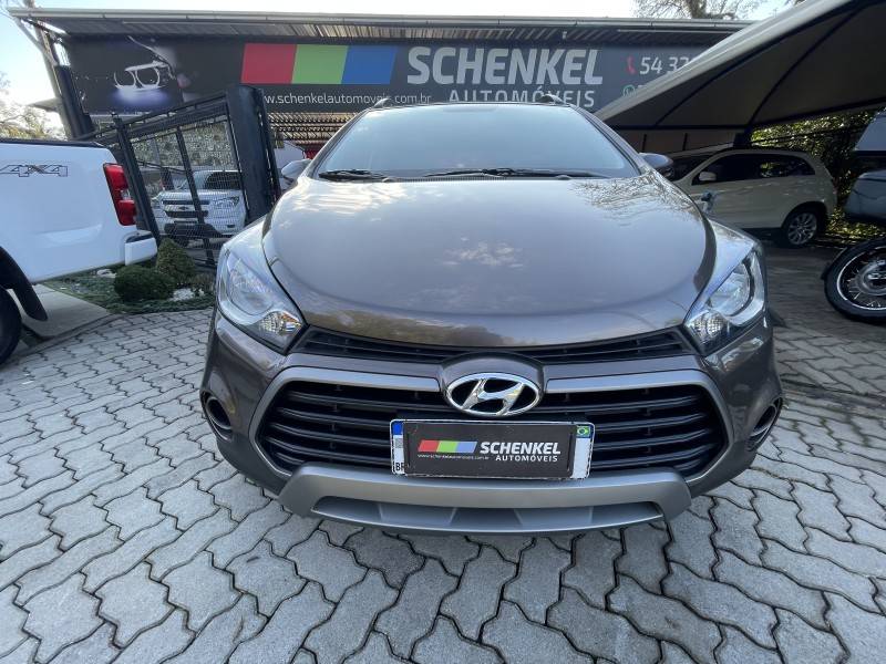 HYUNDAI - HB20X - 2019/2019 - Marrom - R$ 74.900,00